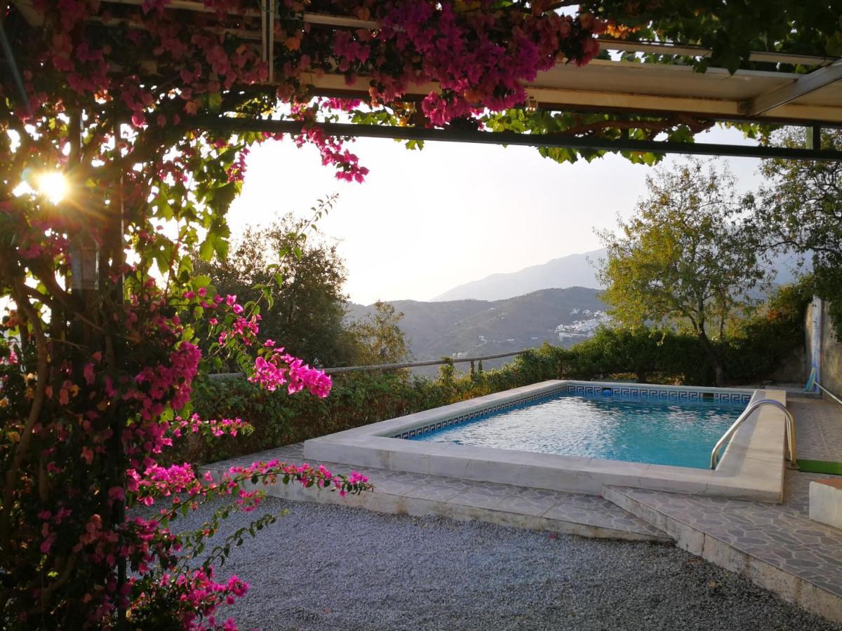 Villa Casa Lola à Sayalonga Extérieur photo